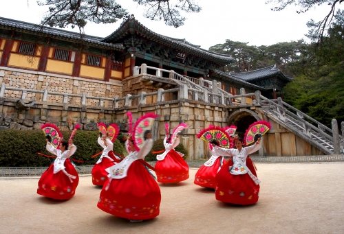 Tour Hàn Quốc: Seoul - Đảo Nami - Công viên Everland ( Bay đêm )